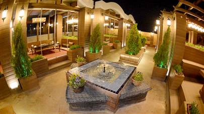 رستوران بام هتل تارا مشهد رستوران بام هتل تارا مشهد